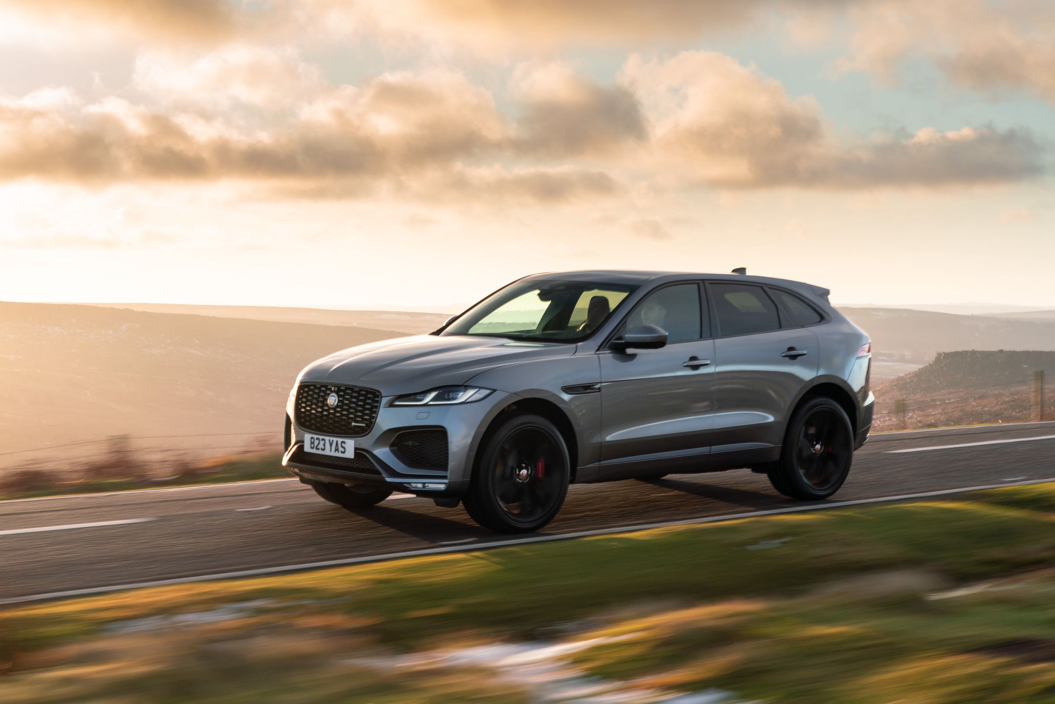 Prestiż w dwóch wymiarach – Jaguar F-Pace i Range Rover Evoque