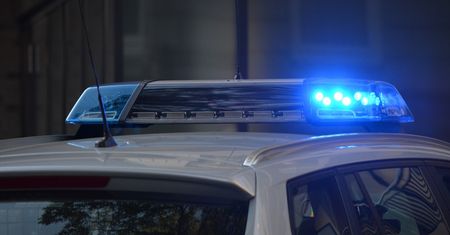 Usłyszeli huk i wezwali policję. Ich sąsiad miał prawie 20 sztuk broni w mieszkaniu