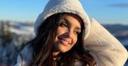 Klaudia El Dursi pozuje na śniegu w zaskakującym stroju. Nie za zimno?