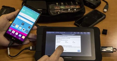 Cellebrite prosi o milczenie. Oprogramowania używa polska policja