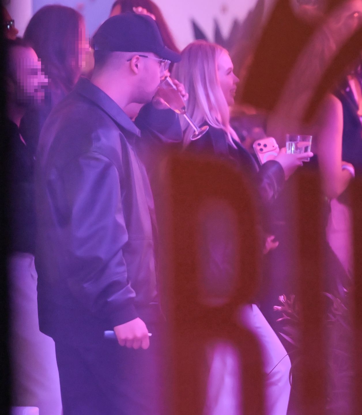 Edyta Górniak z synem i jego partnerką na after party w Sopocie