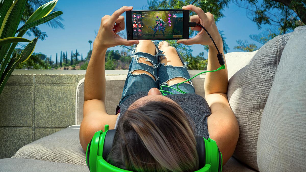 Razer tłumaczy, dlaczego jego smartfon nie ma gniazda słuchawkowego. Nie wszystkie argumenty kupuję 1