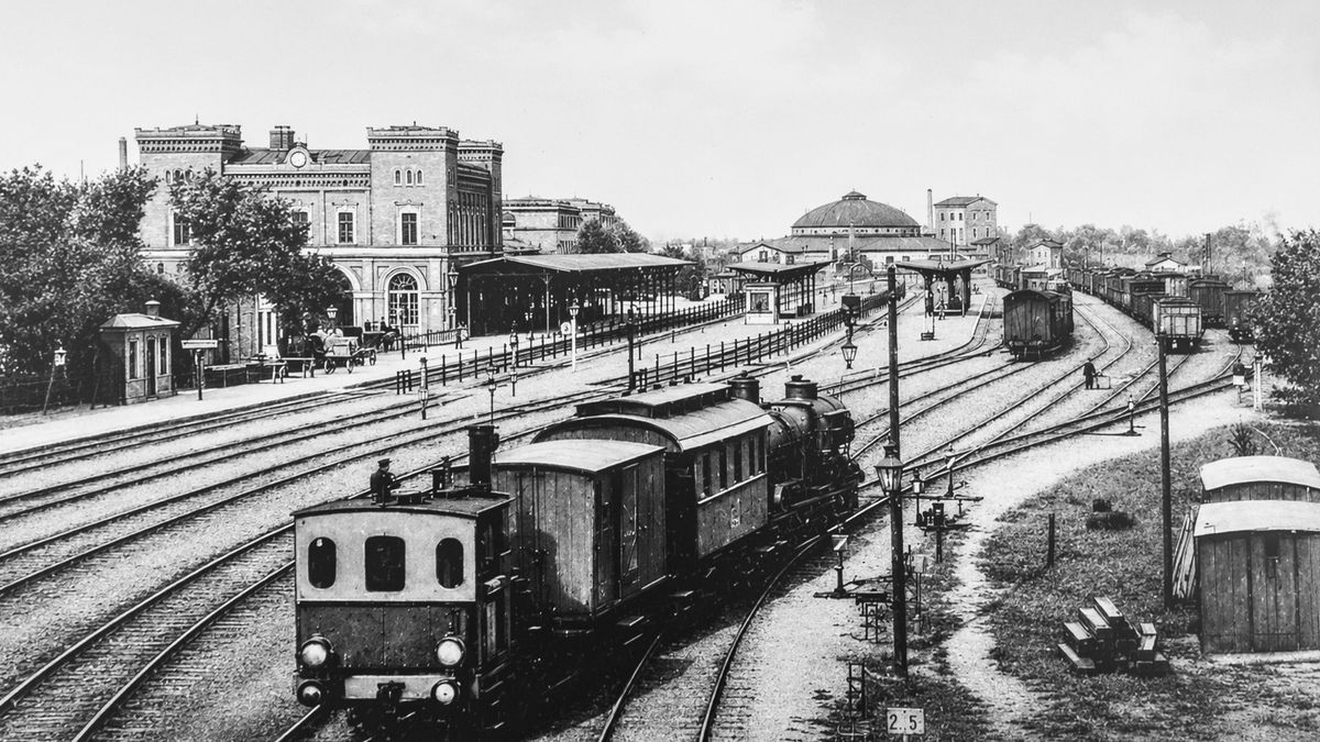 Zdjęcie z wystawy z okazji 175-lecia kolei w Pile