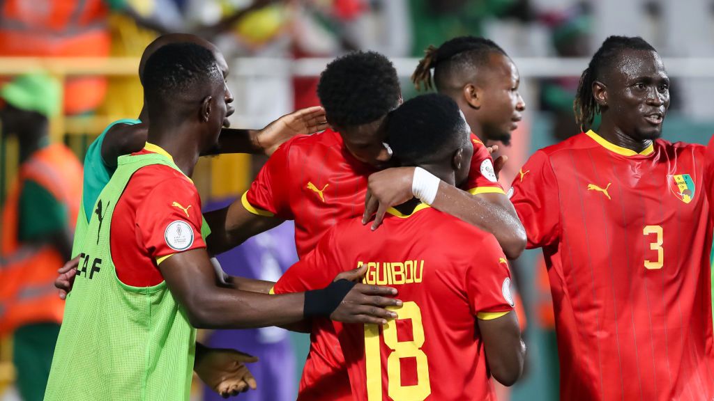 Zdjęcie okładkowe artykułu: Getty Images / MB Media/Imago / Na zdjęciu: piłkarze reprezentacji Gwinei
