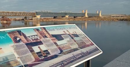 To tu zaczęła się II Wojna Światowa. Odbudują najpiękniejszy most w Polsce