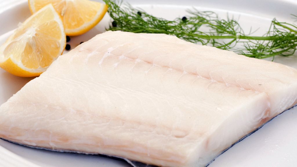 Surowa ryba anoplopoma