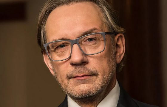 mBank i ING Bank Śląski zmniejszyły wydatki reklamowe. Prezes mBanku: korzystniejsze przejęcie przez bank nieobecny w Polsce
