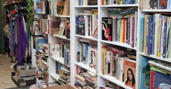 Wrocław: Wielki kiermasz książki używanej w butiku "Stacja Dobro"