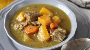 Jesienią zawsze dodaję do zupy gulaszowej. Syci tak bardzo, że nie trzeba robić drugiego dania