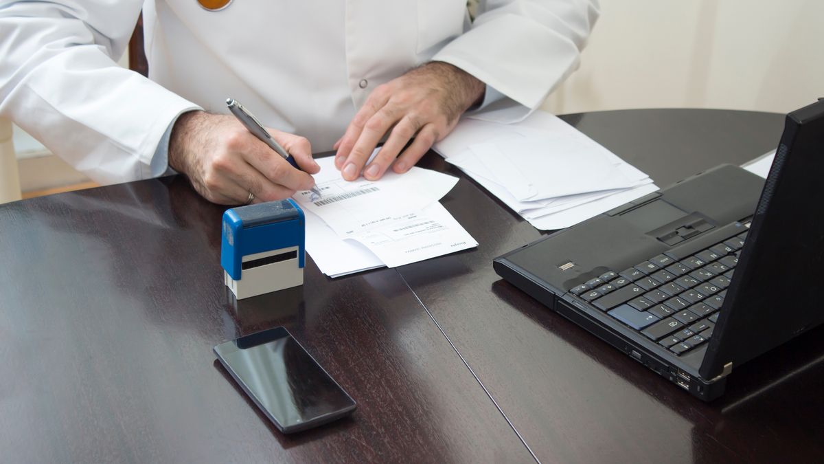 M. Finansów krytycznie ocenia propozycję pobytu na L4 za granicą