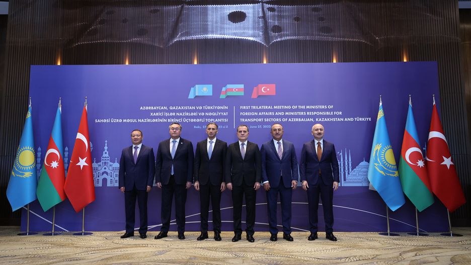 BAKU, AZERBAIJAN - JUNE 27: Turkish Foreign Minister Mevlut Cavusoglu (2nd R), Turkish Minister of Transport and Infrastructure Adil Karaismailoglu (R), Azerbaijani Foreign Minister Ceyhun Bayramov (3rd R), Azerbaijan's Minister of Digital Development and Transport Rashad Nabiyev (3rd L), Minister of Foreign Affairs of Kazakhstan Mukhtar Tleuberdi (2nd L) and Minister of Industry and Infrastructural Development of Kazakhstan Uskenbayev Kairbek Aitbaevich (L) attend Trilateral Meeting of the Ministers of Foreign Affairs and Ministers in Charge of Transport of Turkiye-Azerbaijan-Kazakhstan in Baku, Azerbaijan on June 27, 2022. (Photo by Cem Ozdel/Anadolu Agency via Getty Images)