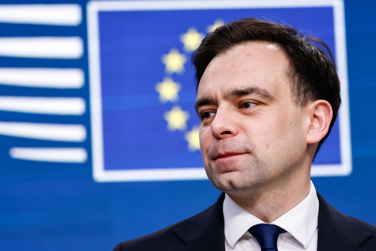 Pieniądze z Unii płyną szerokim strumieniem. Kolejne miliardy na polskim koncie