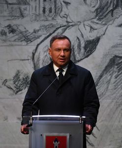 Andrzej Duda: Dzwon, który bije w Wieluniu, jest symbolem 60 mln ofiar II wojny światowej