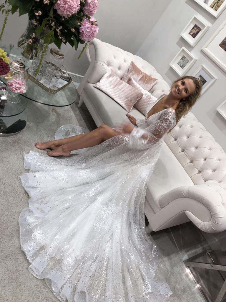 Agnieszka Kaczorowska w sukni ślubnej (fot. Jastrząb Post Exclusive)