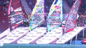 Windsurfing na Stadionie Narodowym. Zacięta rywalizacja w niezwykłej scenerii