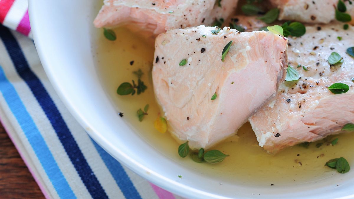 Ryba keta z ośćmi w puszce, odsączona