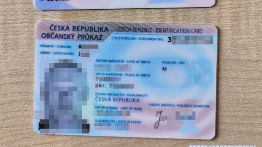 Mężczyzna twierdził, że kupił podrobione dokumenty za 1000 euro