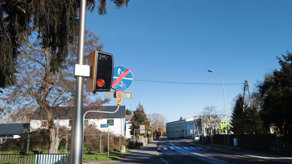 Nowy strażnik prędkości na DK13. Sprawdza kilka aut jednocześnie