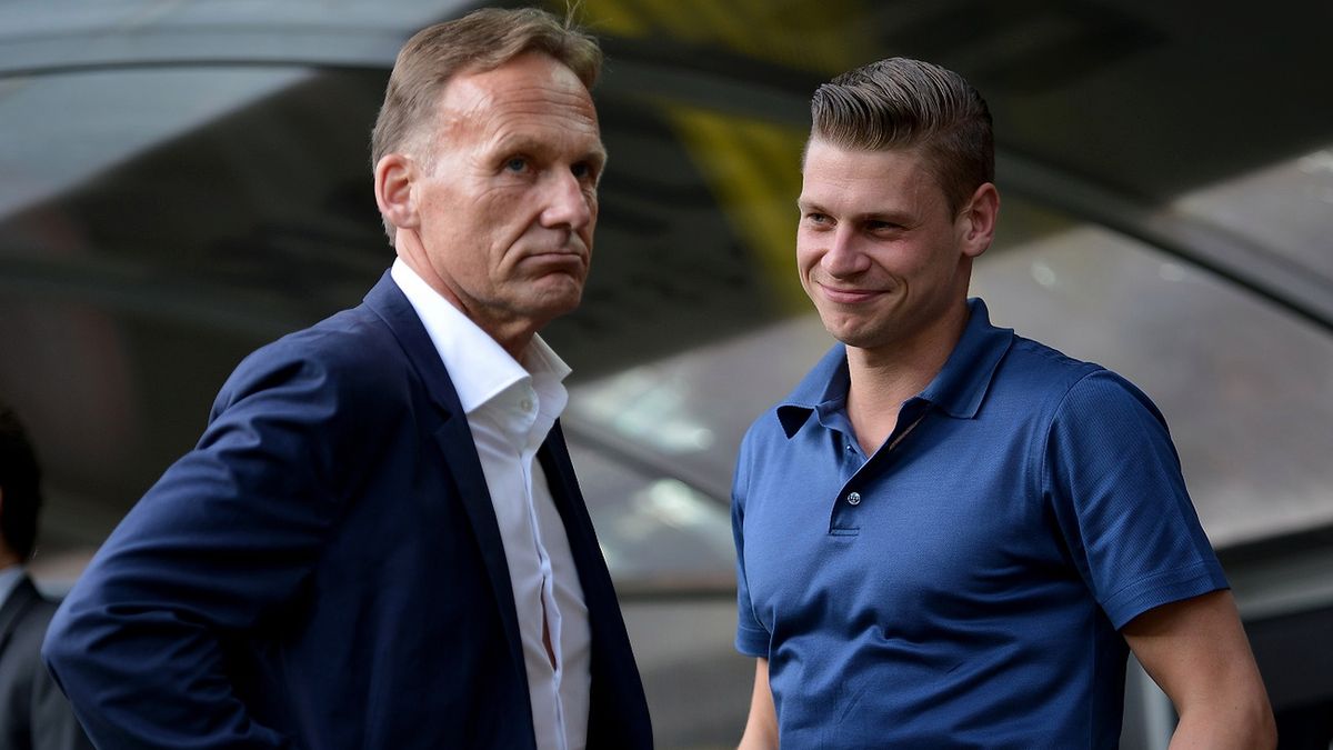 Getty Images / Sascha Steinbach/Bundesliga Collection / Na zdjęciu: Joachim Watze (z lewej) i Łukasz Piszczek