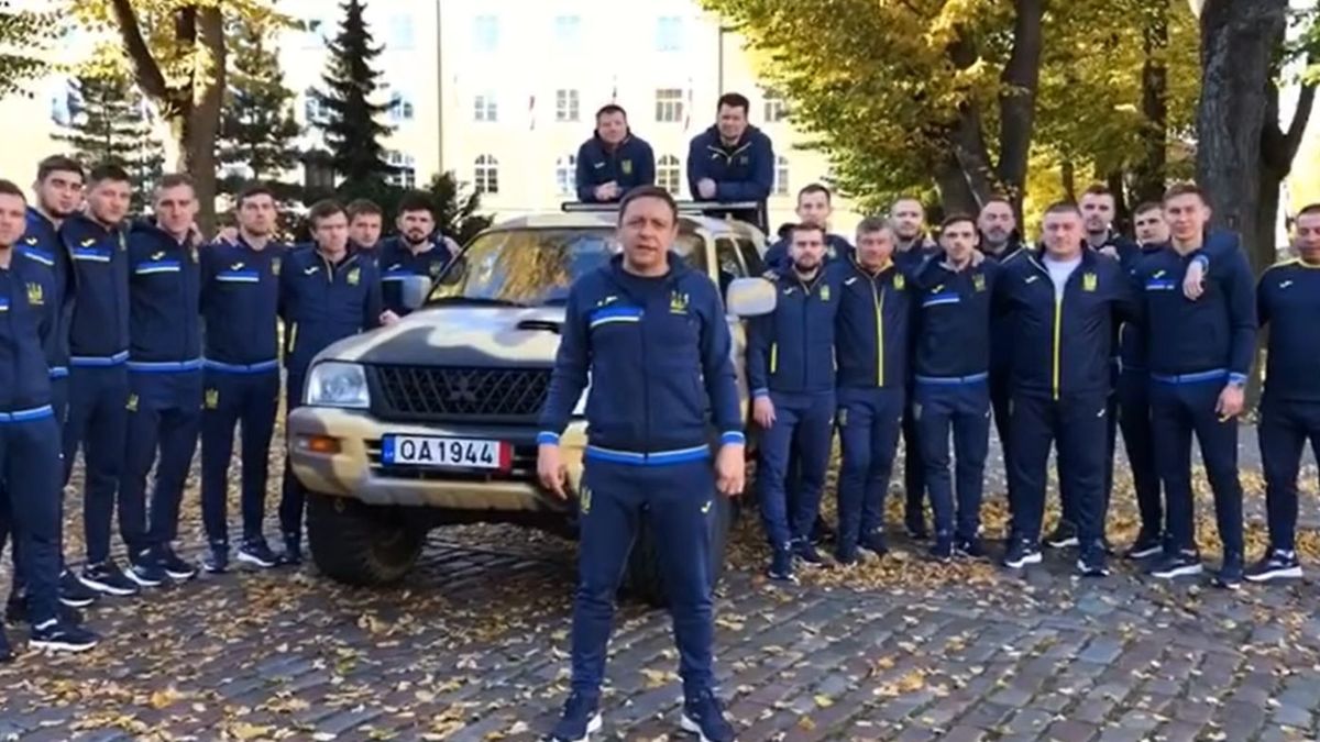 Ukraińscy futsaliści kupili SUVa dla Sił Zbrojnych