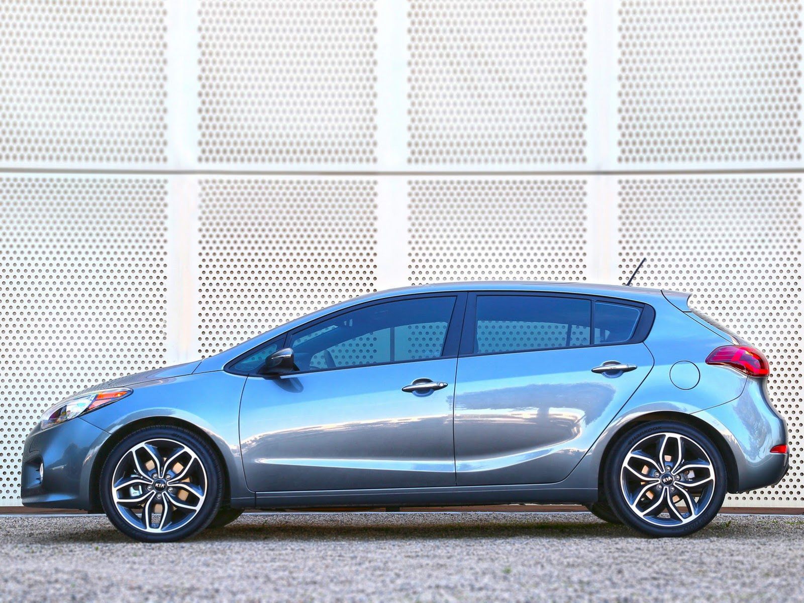2014 Kia Forte hatchback