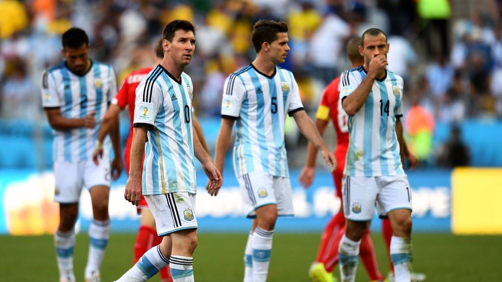 Na zdjęciu (od lewej): Lionel Messi, Fernando Gago i Javier Mascherano