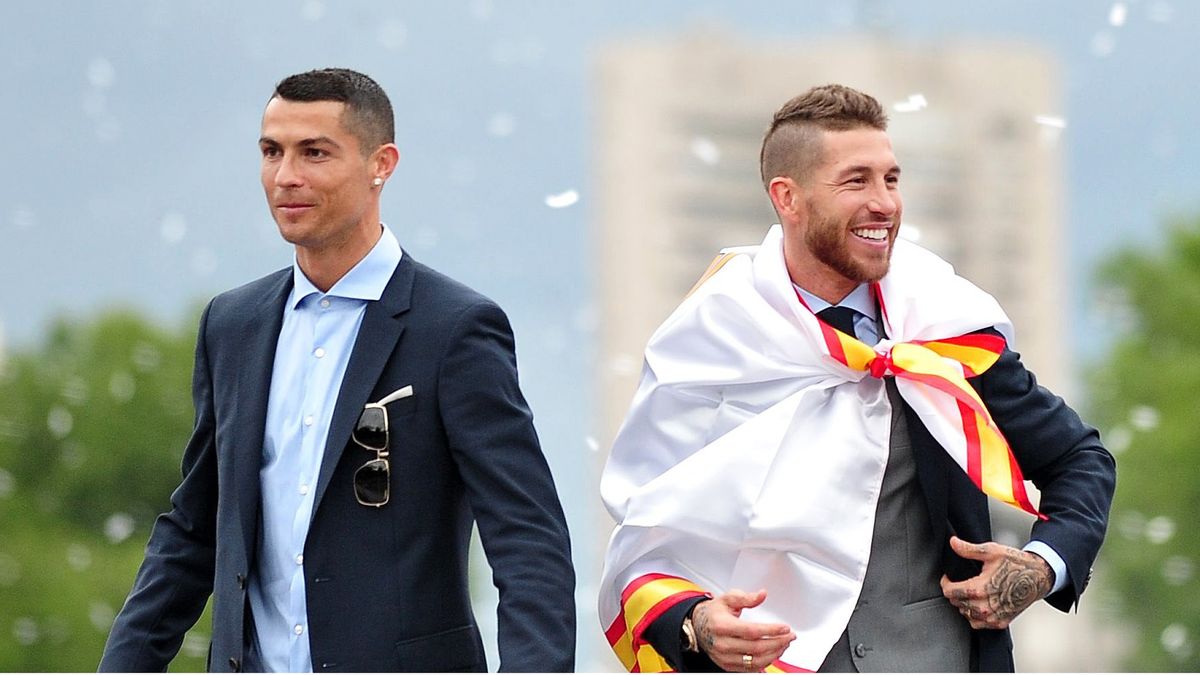 Cristiano Ronaldo (z lewej) i Sergio Ramos