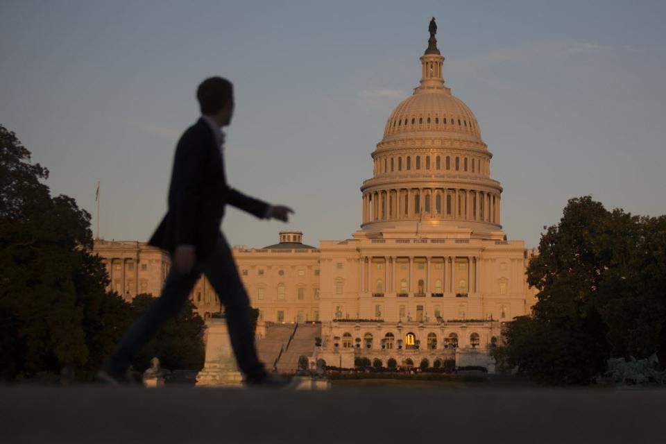Kongres przyjął ustawę o wydatkach federalnych w 2015 roku