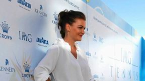 Kreacja Agnieszki Radwańskiej zrobiła furorę. Polka eksponowała seksowne nogi