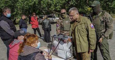 Są pierwsze wyniki "referendów" na okupowanych ziemiach Ukrainy. Zgodnie z planem Putina