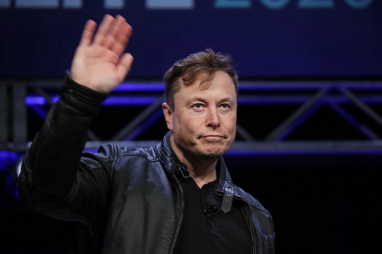 CD Projekt odbija się na giełdzie. Magia Elona Muska czy tylko iluzja?