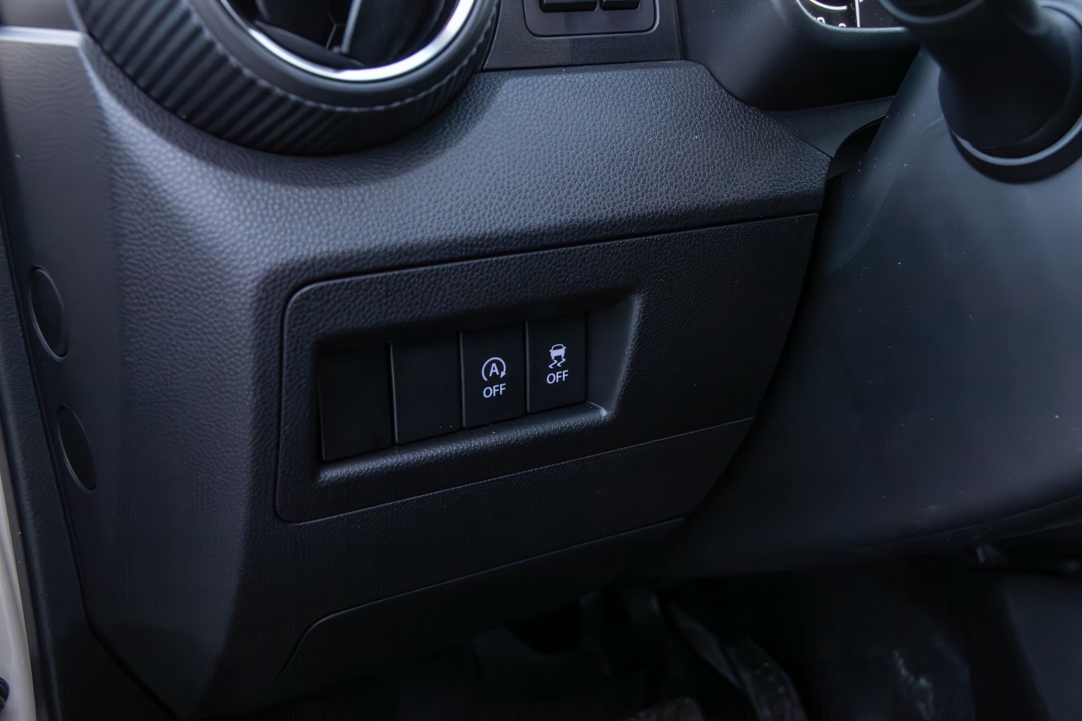 Suzuki Ignis Hybrid 2WD CVT