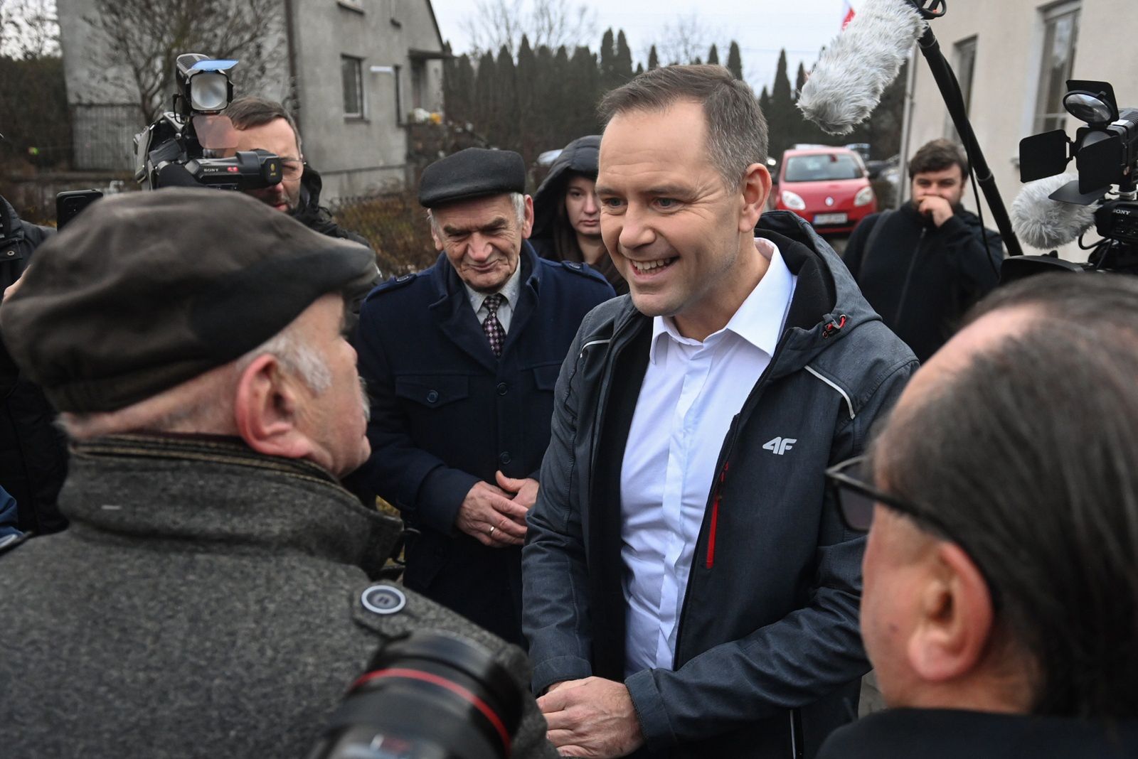 Karol Nawrocki w trakcie prekampani