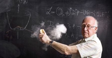 Higgs jednak bez Nobla? Ekspert typuje kandydatów