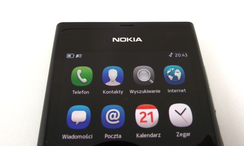 Nokia N9 - test cz. 2 [MeeGo i aplikacje]