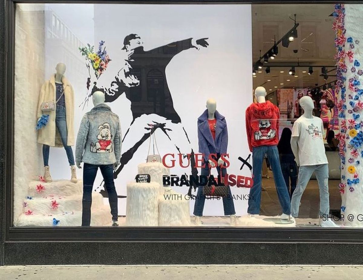 Banksy zarzuca, że sklep wykorzystał jego pracę bez pytania o zgodę