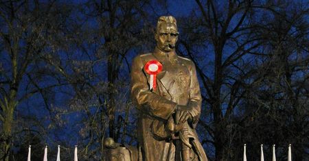 Mija 90 lat od śmierci Piłsudskiego. Dobra i zła legenda trwa