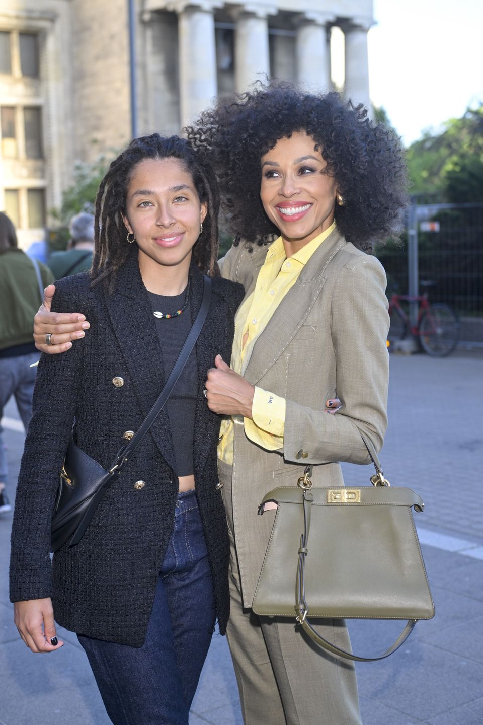 Omenaa Mensah z córką