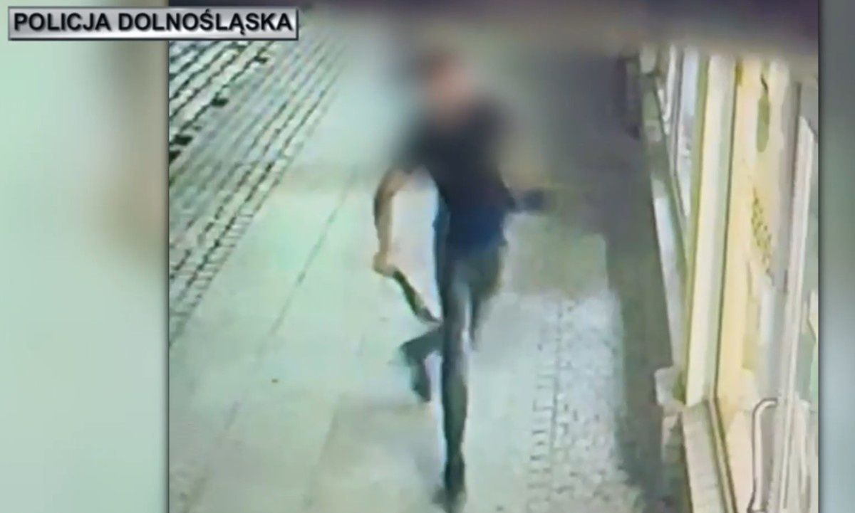 Głogów: Dwaj mężczyźni zdemolowali lokal i zaatakowali właściciela