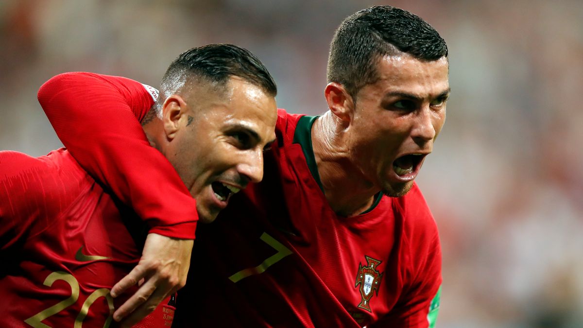 Ricardo Quaresma (po lewej) i Cristiano Ronaldo (po prawej)