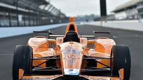 Fernando Alonso zapoznał się z bolidem Indy 500 (galeria)