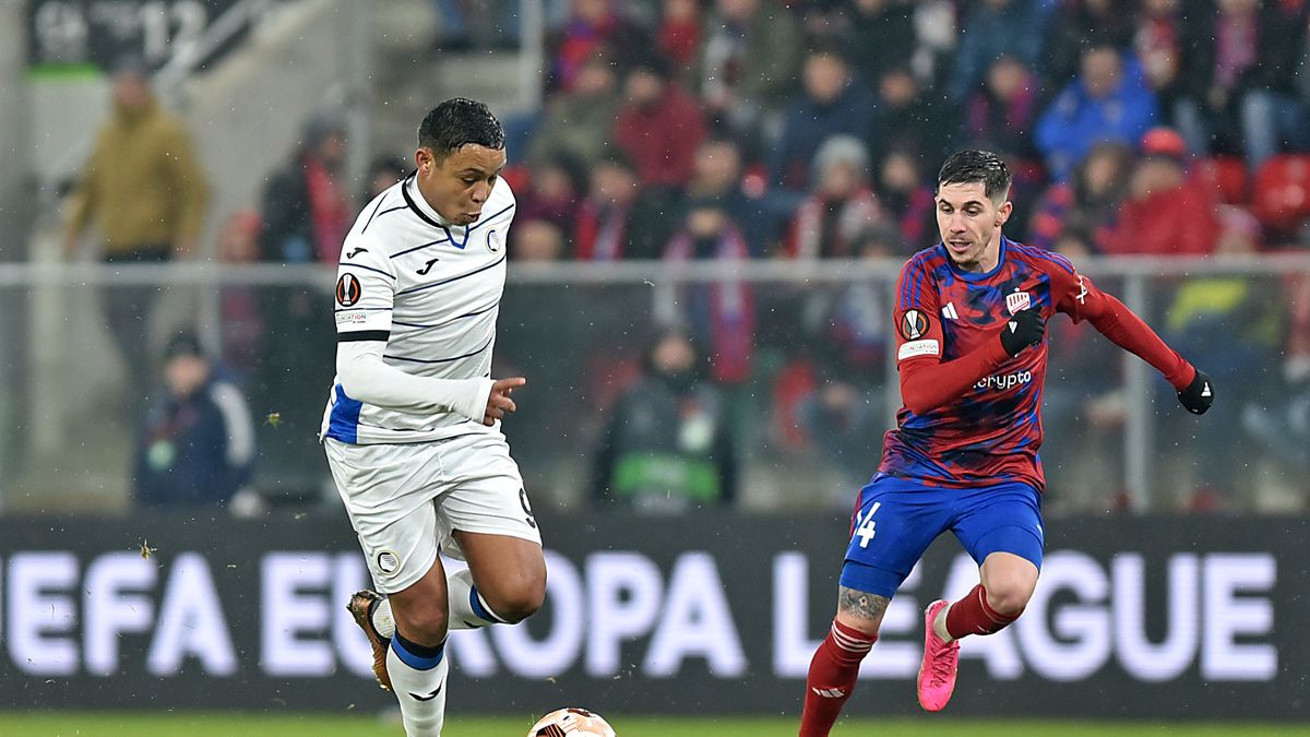 WP SportoweFakty / Krzysztof Porębski / Na zdjęciu: Luis Muriel i Srdjan Plavsić