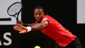 ATP Lyon: Gael Monfils wyeliminowany w I rundzie. Gilles Simon i Dusan Lajović grają dalej