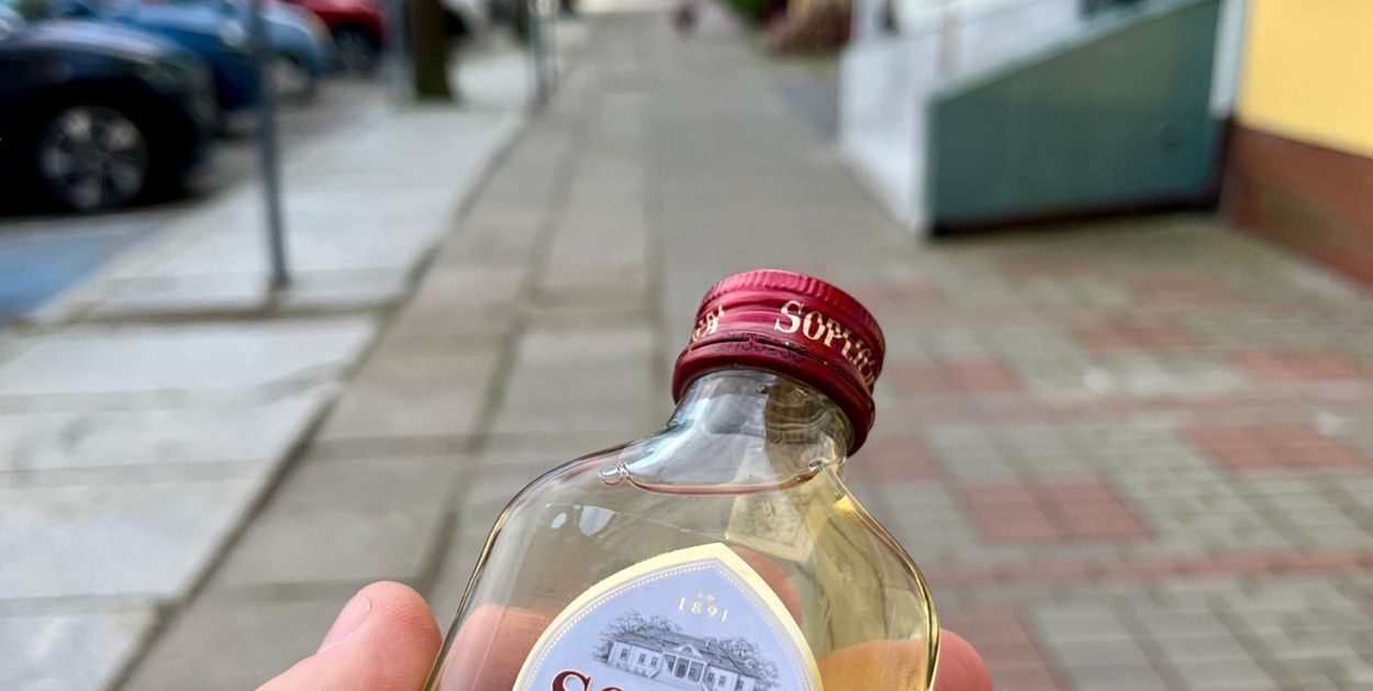 Szczecinek: Każdy szczecinecczanin wypił statystycznie jedną „małpkę”?