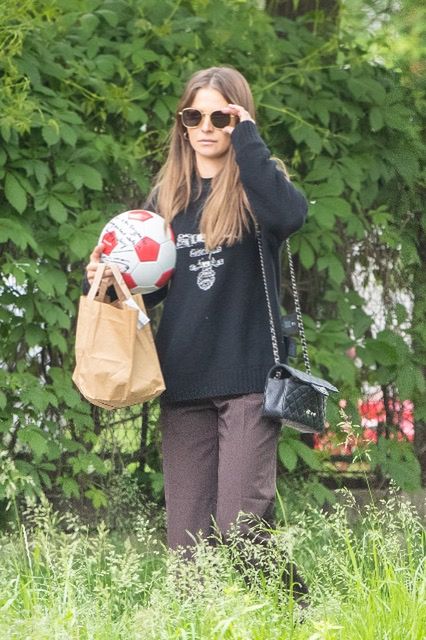 Anna Lewandowska z Klarą w Warszawie