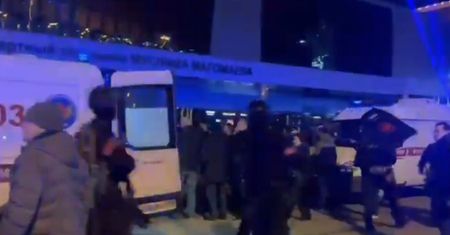 Zełenski stanowczo odpiera rosyjskie oskarżenia po ataku na Moskwę