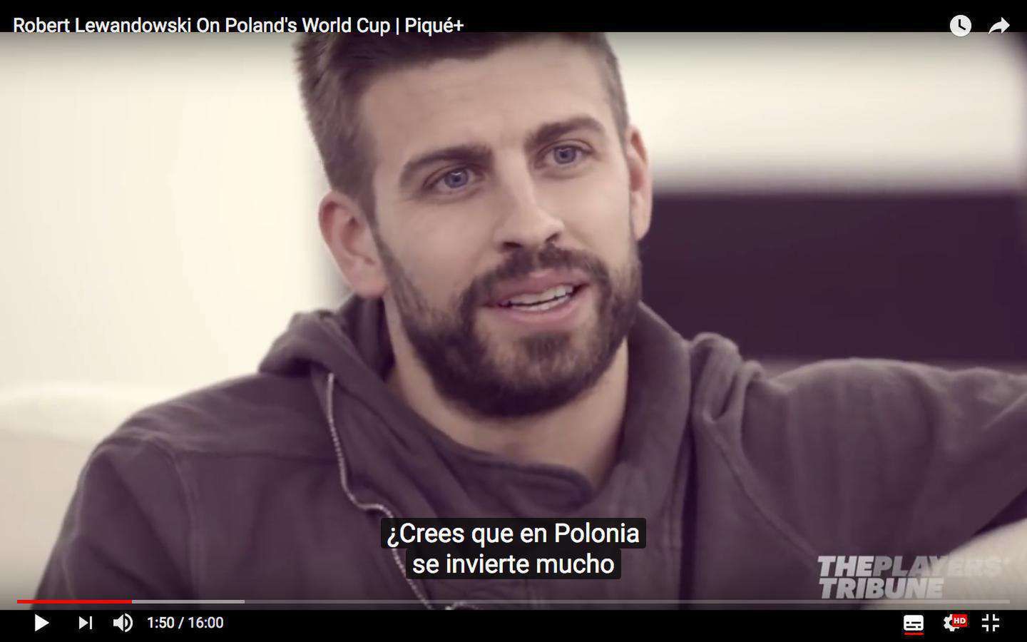 Gerard Pique przeprowadził wywiad z Robertem Lewandowskim