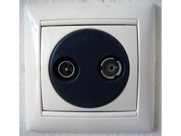 323925316455180713