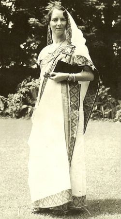 Savitri Devi, lata 30. lub 40. 