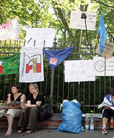 Episkopat apeluje o dialog ws. służby zdrowia